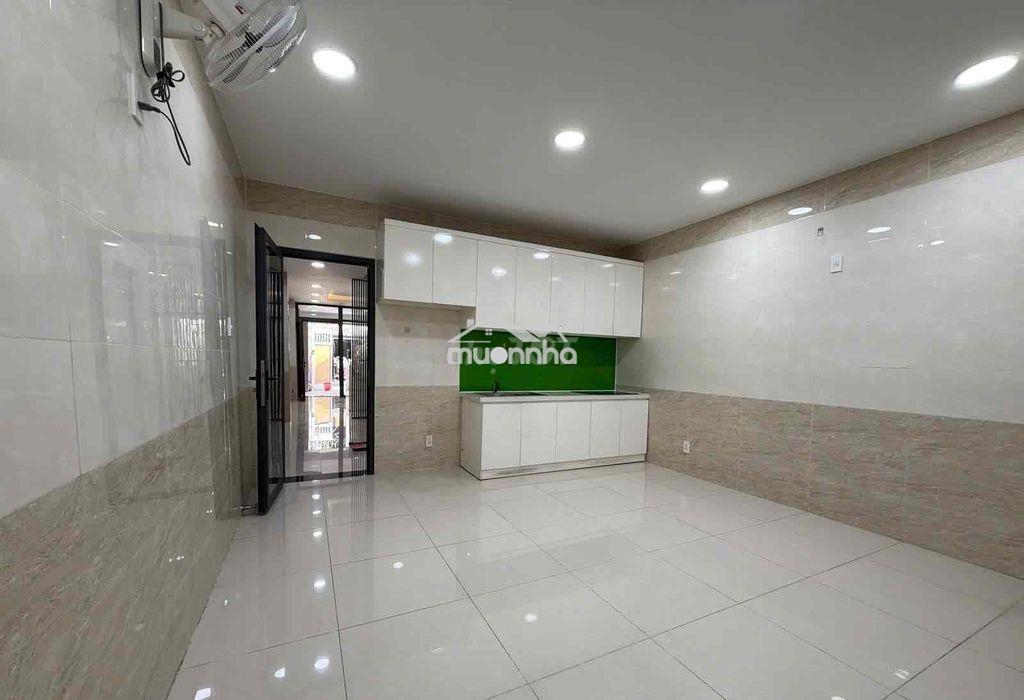 Nhà quốc lộ 13 bình thạnh | 4.4x22.5 | trệt 2 lầu st | 4pn 5wc | 30tr - 4