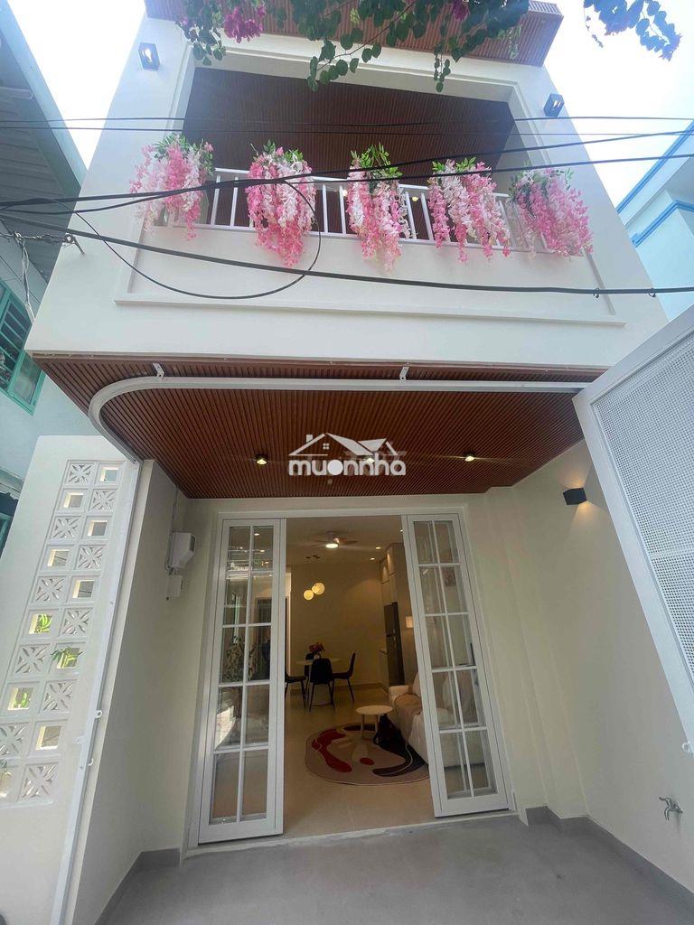 Nhà mới 3pn  - 60m2- ngang 4,3m dài 13 nở hậu, 1 trệt 1 lầu