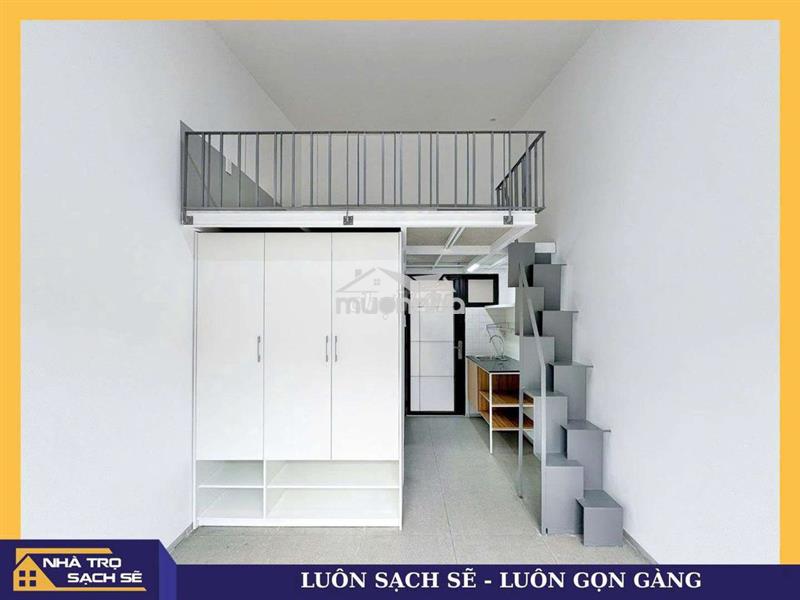 Trọ ban công gần đh ufm, khu cnc q9