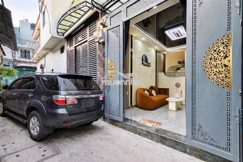 Nhà full nội thất, có 3pn 4wc ở phường 15 quận tân bình