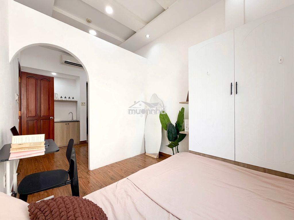1pn tách bếp ngay khu k300 sân bay quốc  an ninh thang máy chính chủ - 3