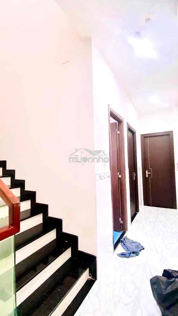 Nhà 3 tầng 7.2 x 17m - chỉ 6 tỷ còn bớt. - 4