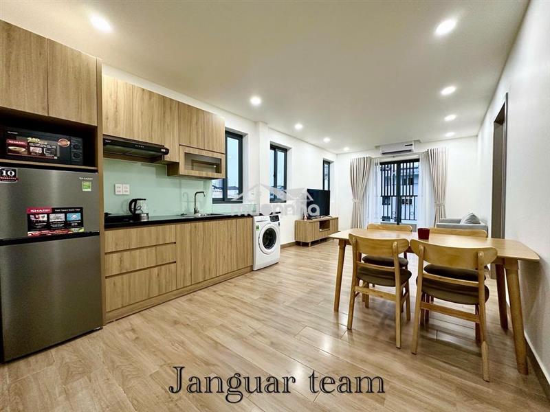 Cho thuê căn 1pn ban công rộng - nội thất cao cấp - đỗ được oto 