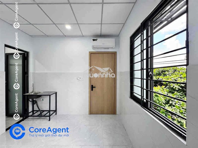 Phòng một người có máy lạnh ngay ktx khu a làng đại học quốc gia