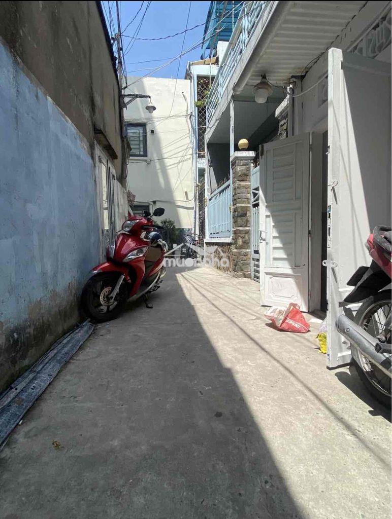 Cho thuê nhà 4x10 suốt 1pn sạch sẽ hẻm 248 nguyễn văn khối