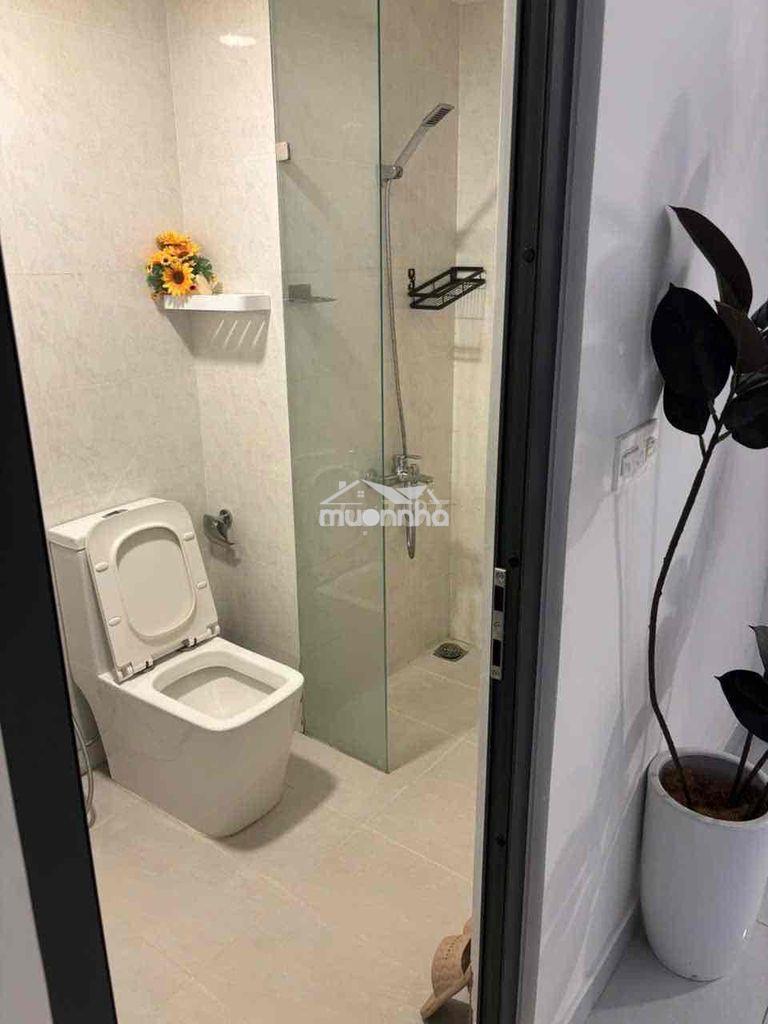 Bán căn hộ 100 cô giang quận - 4