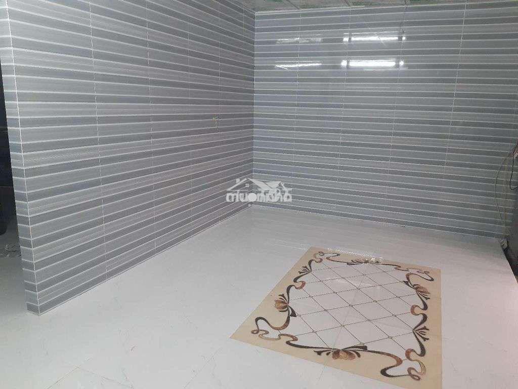 Sổ riêng nhà đẹp gần mặt tiền lớn 6x8,1 lầu 3pn, 2wc trên dưới lầu  - 3