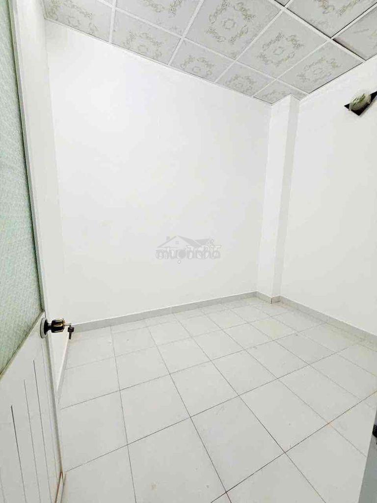 🌹🌹 Cho thuê nc 1l 2pn 2wc - hẻm 3 gác - trống ở liền 🌹🌹