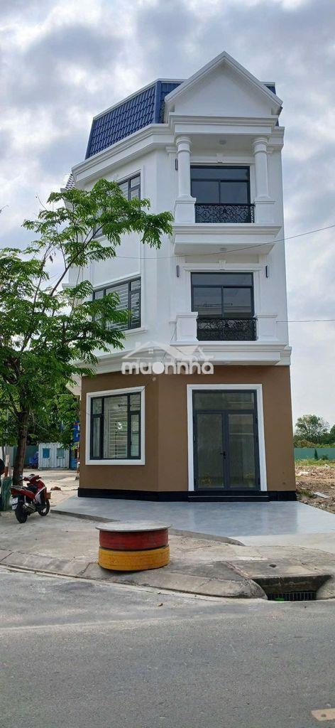 Nhà phố nguyễn văn tiết 5.83 tỷ, 5x20m, 1 trệt 2 lầu, vay 70%, ck 3%