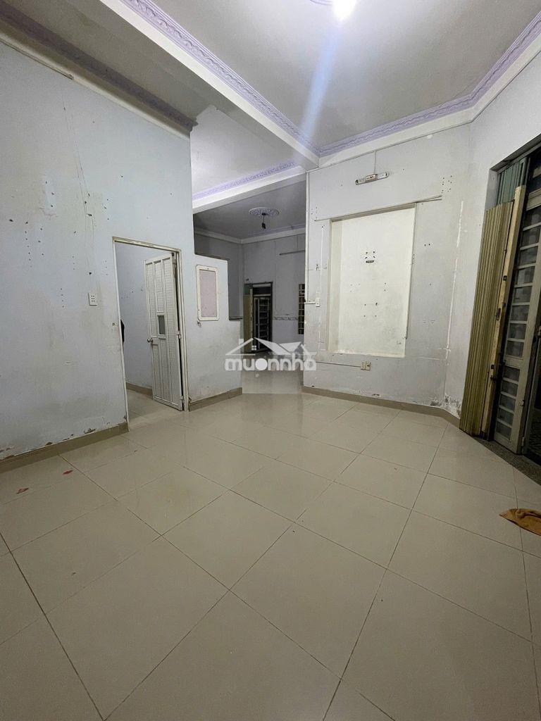  Nhà hxh 10m đường nguyễn thi minh khai -  ga dĩ an, đất 65m, 3.2 tỷ - 4