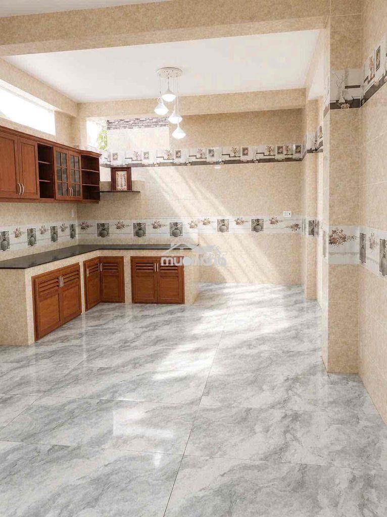 Nhà đối diện công viên khu tên lửa 4x25,3.5 tấm,6 phòng - 2