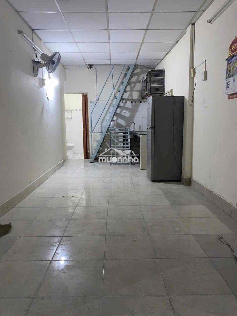 Cho thuê nhà nguyên căn.1pn1wc có sẵn nội thất. nguyễn lâm bt