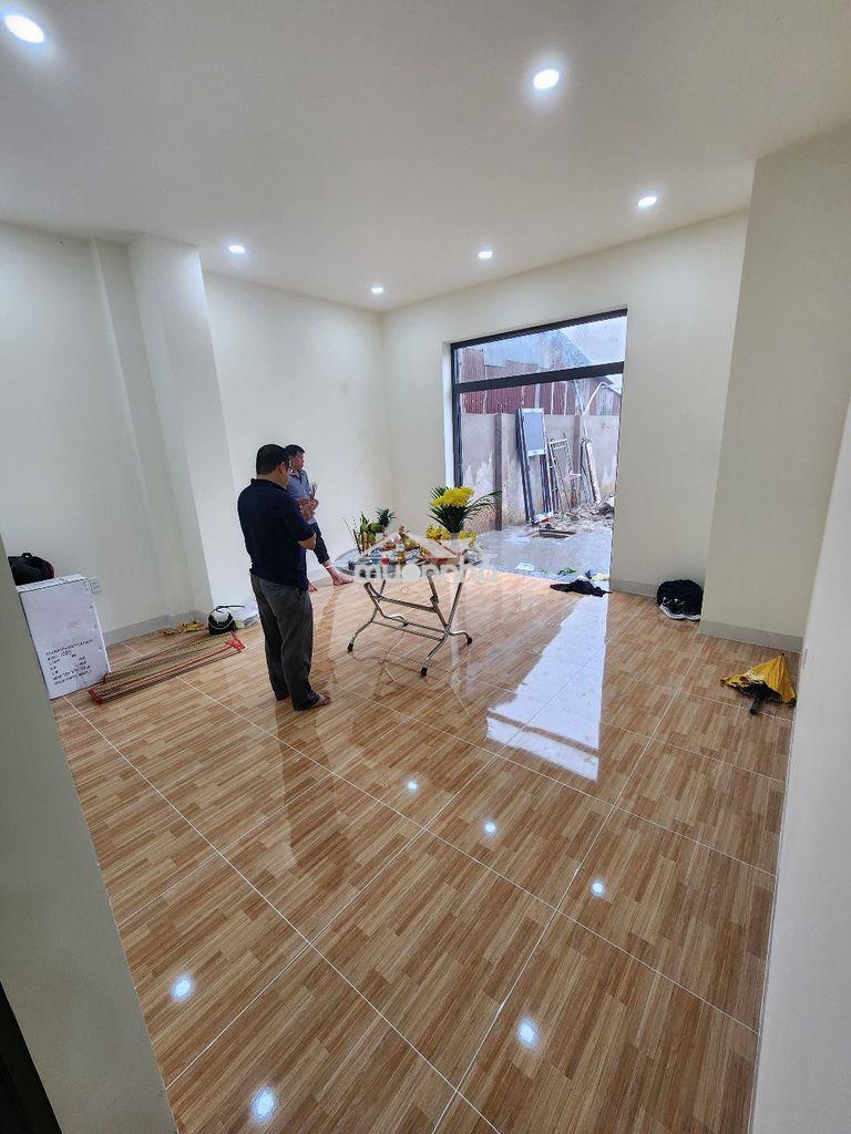 Cho thuê nhà nguyên căn mới -giá rẻ 6tr/tháng - 2
