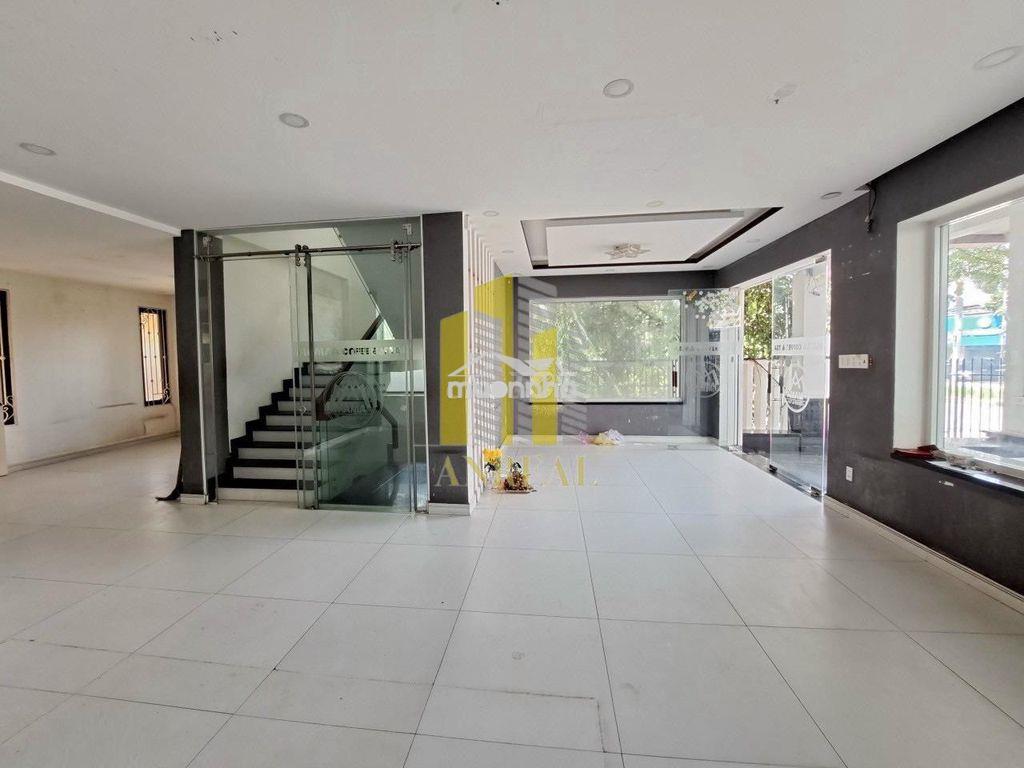 Văn phòng 105m2 giá 17.5 triệu gần lương định của - khu yên tĩnh - 2