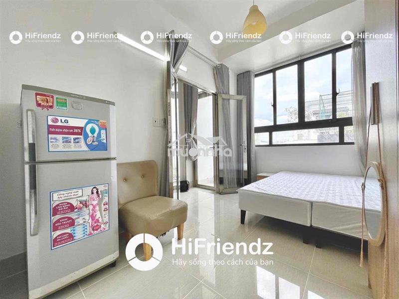 Studio ban công  ngay nhà thờ phaolo aeon bình tân
