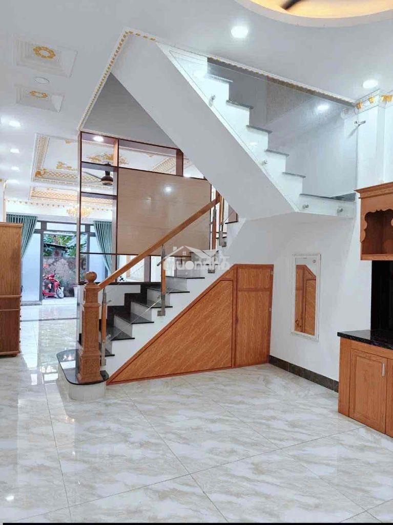 Nhà 1 trệt 1 lầu giá rẻ - 3