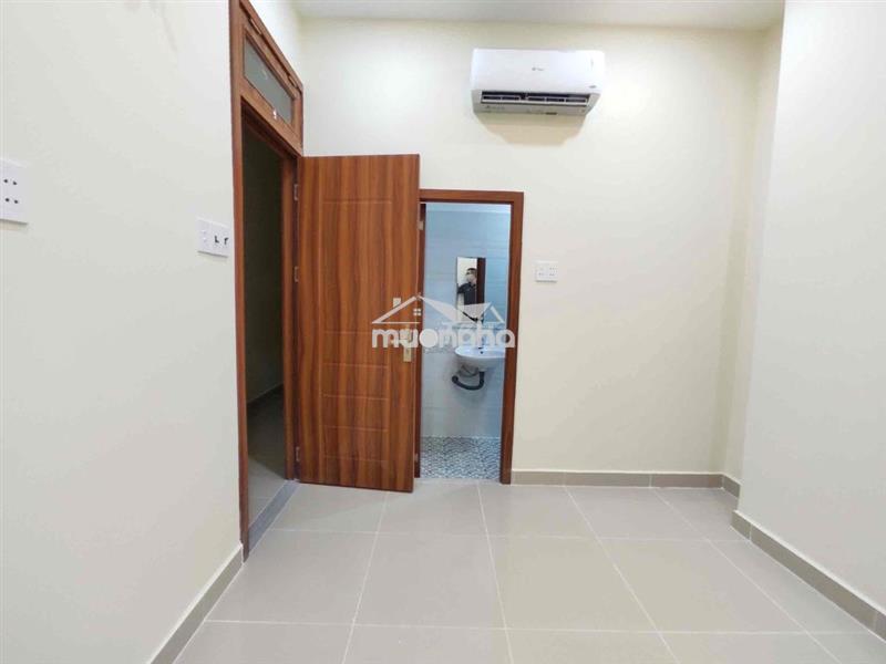 Nhà làm chdv , có hợp tác