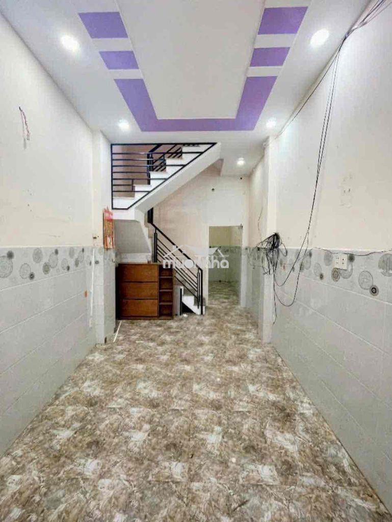 Nhà đẹp q4  tphcm