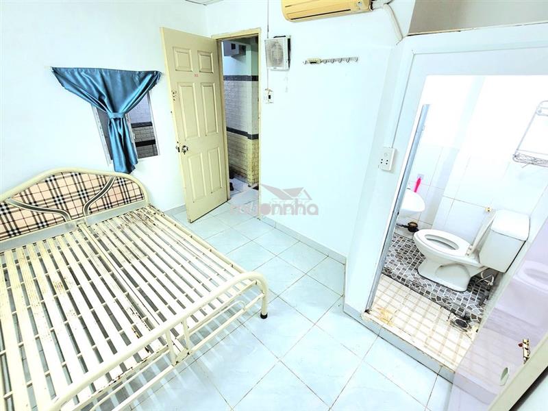 Phòng máy lạnh sau chợ tân bình, giáp q10, an ninh tốt, nhà xe riêng.