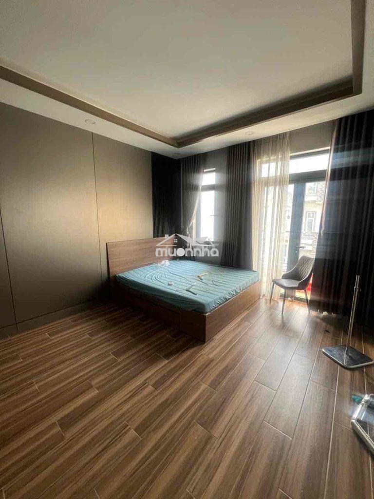 Nhà 9pn gần chợ thạch đà