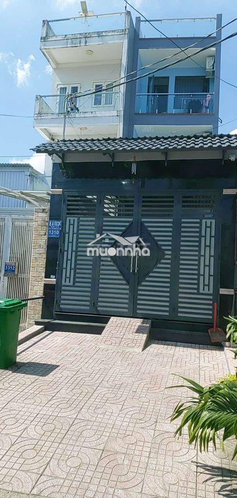Cho thuê phòng trọ quốc lộ 50 xã phong phú.