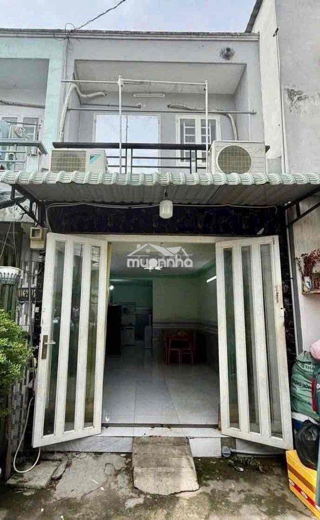 Cho thuê nhà tô ngoc vân dt 3,5x9m 2 phòng ngủ có nội thất