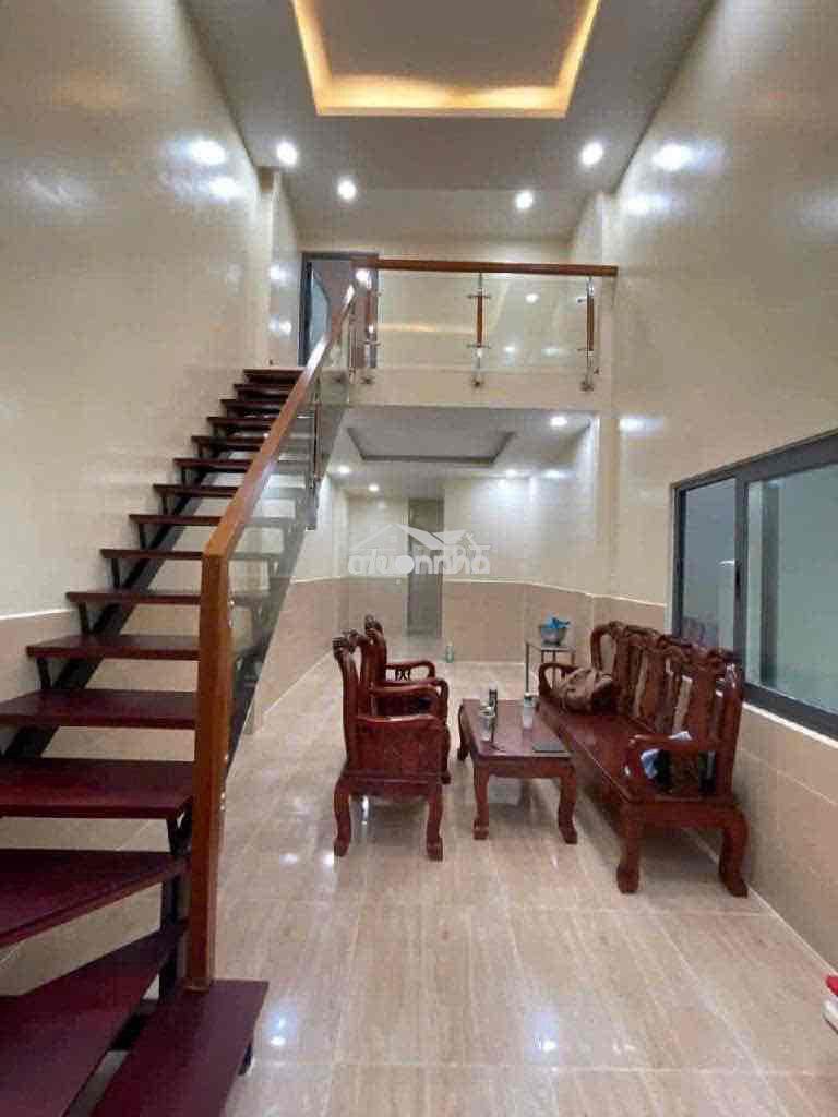 Nhà rẻ hiếm có 1-0-2 tân phú
