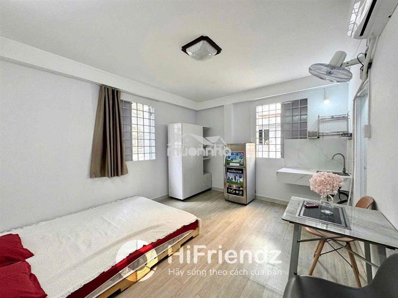 Studio sinh viên cửa sổ trời sạch sẽ | đi bộ qua sgu dhsp dhkhtn