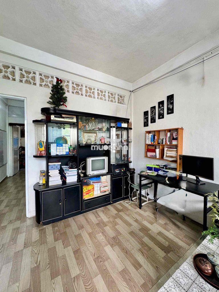 Cư xá lạc long quân sát bên đầm sen - 4