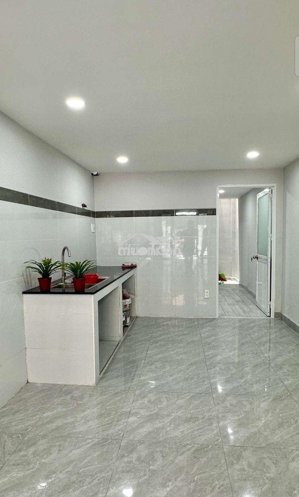 Nhà gần ngã tư trung chánh – hẻm ô tô  6m– chỉ 3,2 tỷ 🔥 - Ảnh 3