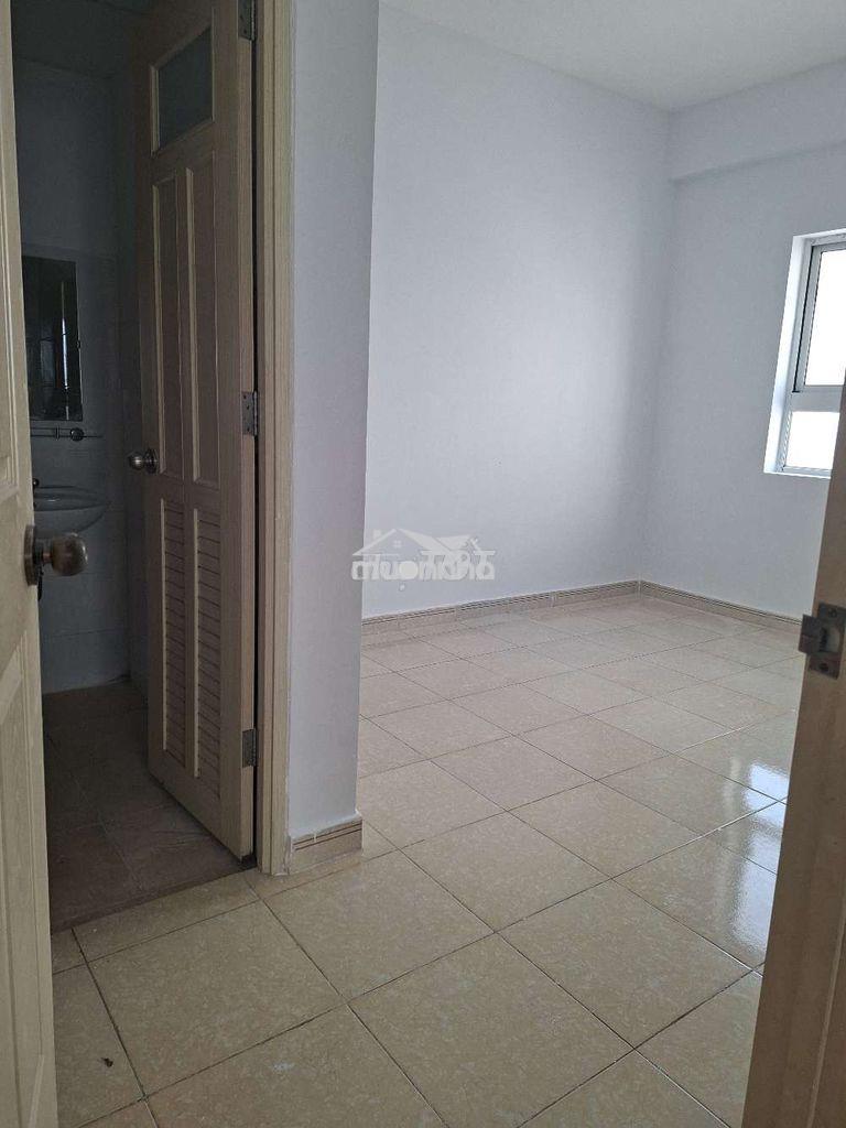 Bán căn hộ 69m2,góc 1ty6 2pn, c/c hqc plaza cách q1 20p  ngay chợ bđ