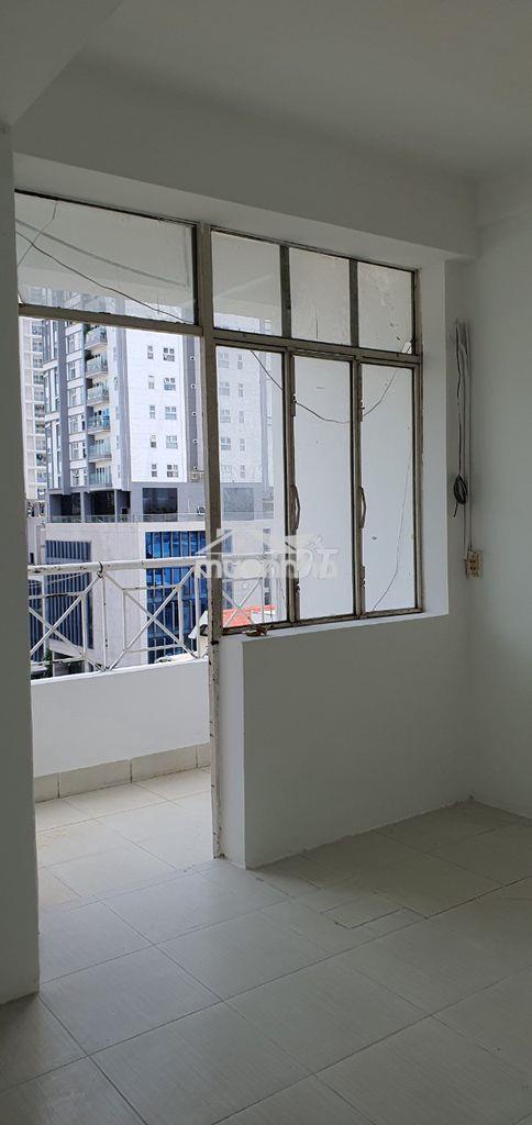 Bán căn hộ trần văn kiểu - tầm giá 2.85 tỷ - nhà mới sơn sửa đẹp - 2
