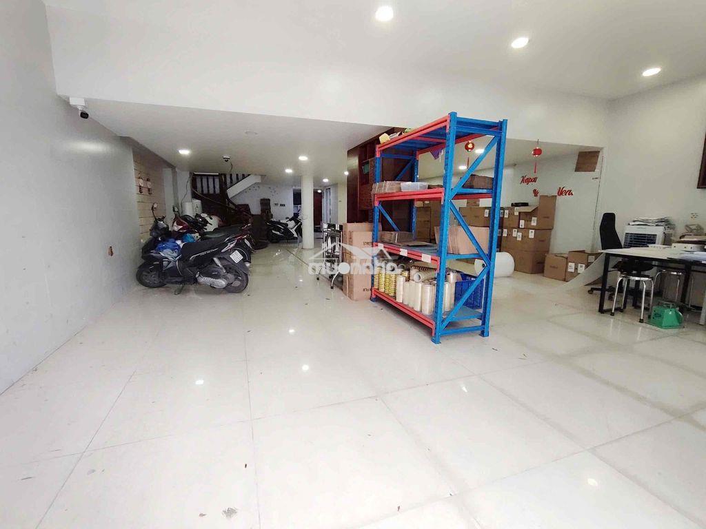 📍Cho thuê nhà rộng khu tên lửa 👉 dt 8x20m, 3 lầu , 7 phòng có máy lạnh - 2