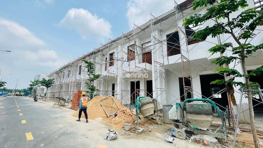 Nhà chính chủ cần bán 1 trệt 2 tầng gần chợ vĩnh tân visp2  - 3