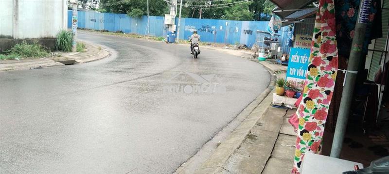 Cho thuê phòng trọ mặt tiền đường bình chuẩn 31 giao với tân phước kha