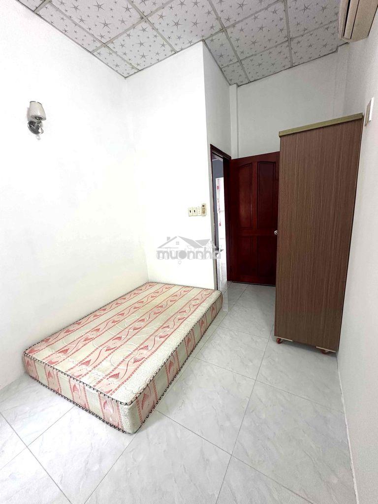 Phòng cho thuê bà điểm đầy đủ nội thất