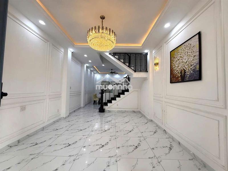 Nhà siêu đẹp 1 trệt 3 lầu, sân thượng, dt 4,5×15 có 4pn,4wc. đường 12m
