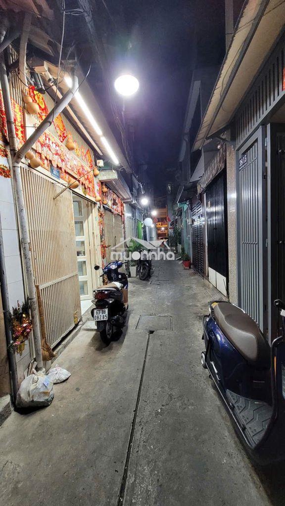 Bán gấp nhà 38 phan văn trị, p, 2. quận 5. ( 3x12,5m. 2tầng) giá: 5 tỷ - 2