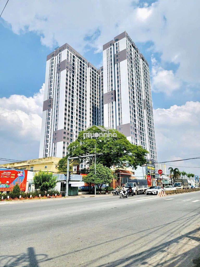 Chung cư mới toanh 60 m2, 2pn chỉ nhinh 2 toi. chủ tặng 1 chi ai chot