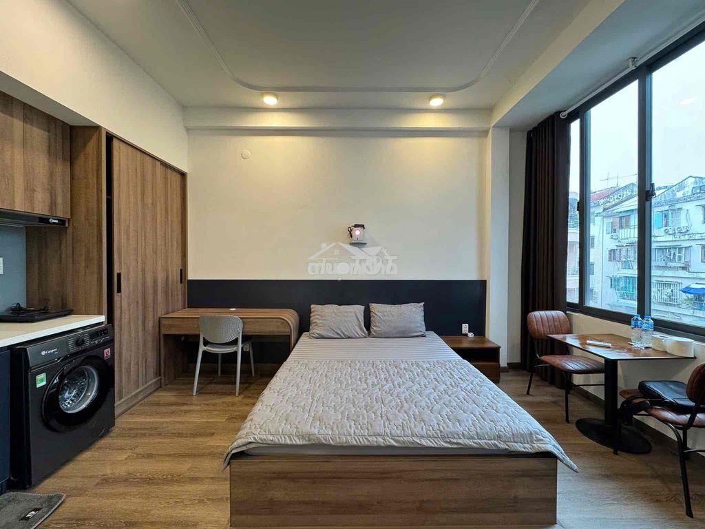 Studio ban công mới xây ngay lê văn việt - 3