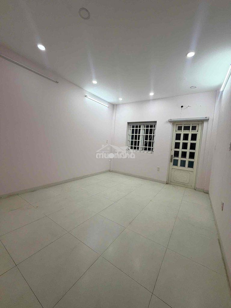 🏢  Nguyên căn 3 lầu hẻm xe tải 125 nguyễn văn thương (d1) - võ oanh (d