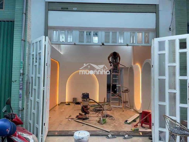 Nhà đẹp phan văn trị_ bình thạnh , trệt lững lầu, 17tr5