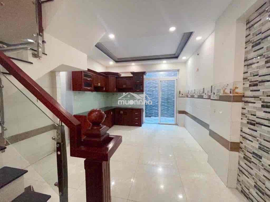 Cho thuê nhà lê hồng phong q10, gần vòng xoay lý thái tổ. 5pn - 2