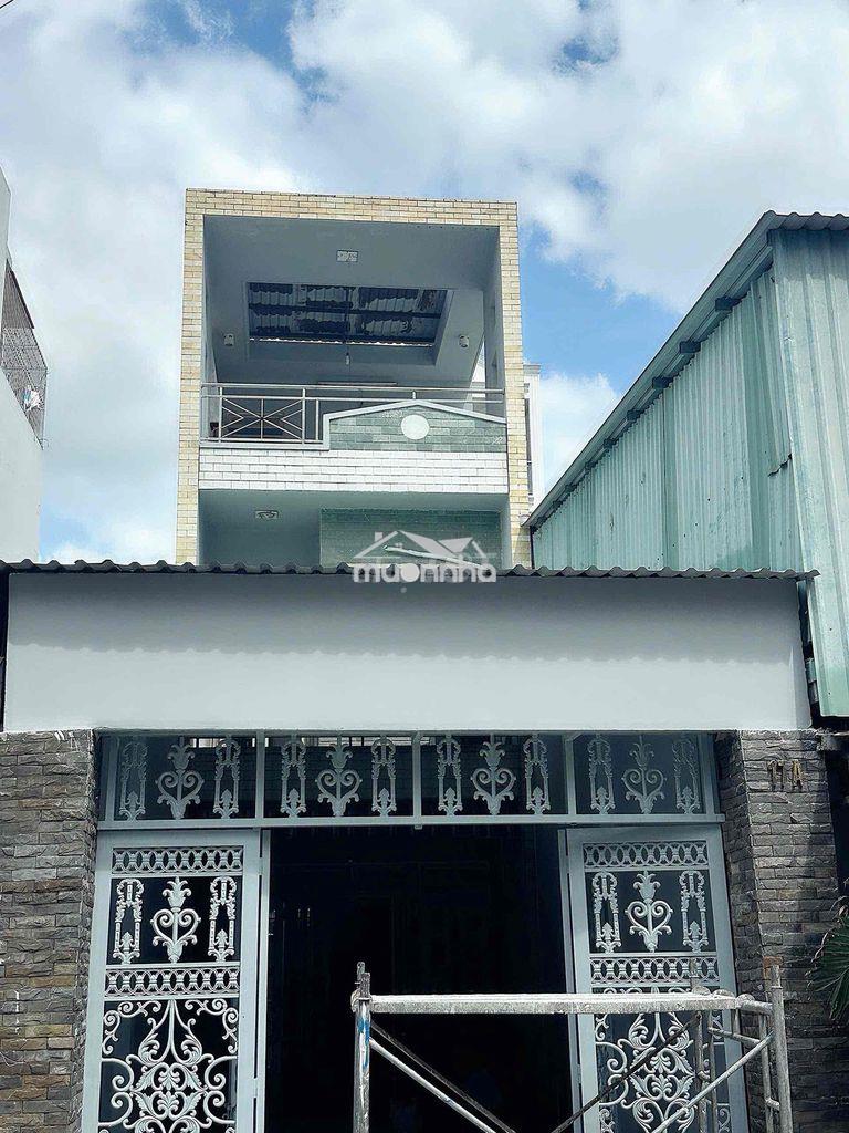 Nhà [ 4 x 20] 2 lâu 3pn,3wc,hem 10m ,lê vǎn quới
