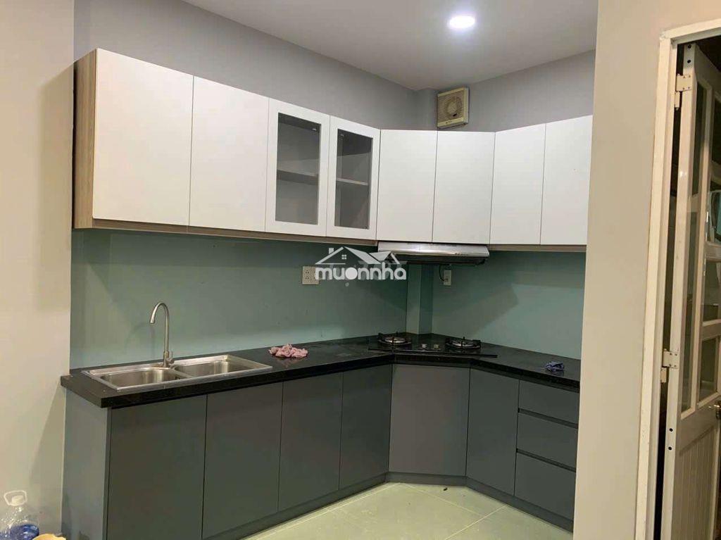 Cho thuê nhà hẻm 4m đường dương bá trạc  p1 q 8 
dt .4x10 giá 10trieu - 2