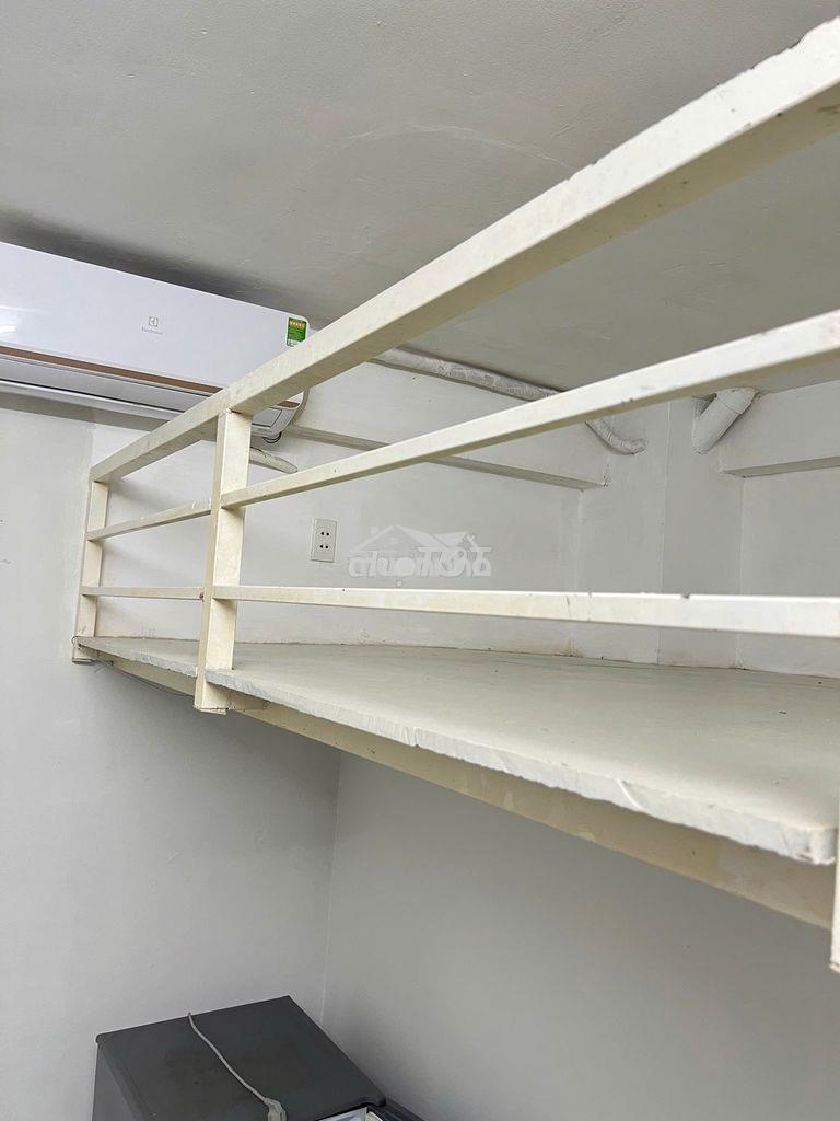 Phòng 1 người q10 giờ tự do máy giặt chung nội thất cơ bản - 3