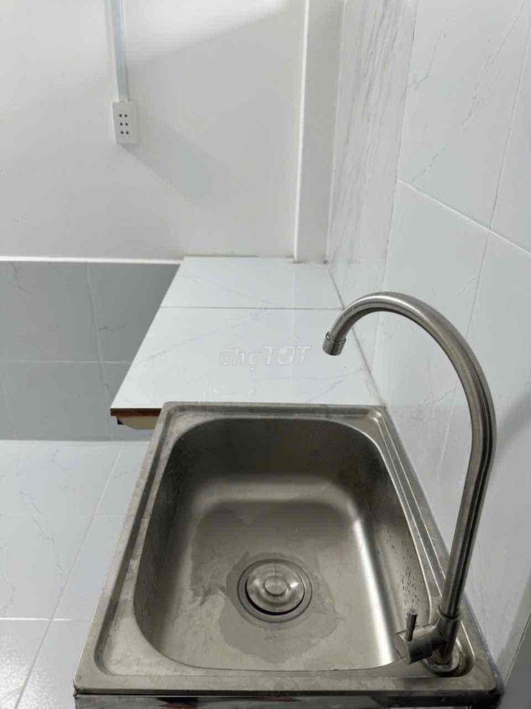 Phòng trọ sạch đẹp không có gác cách kcx tân thuận 500m - 3