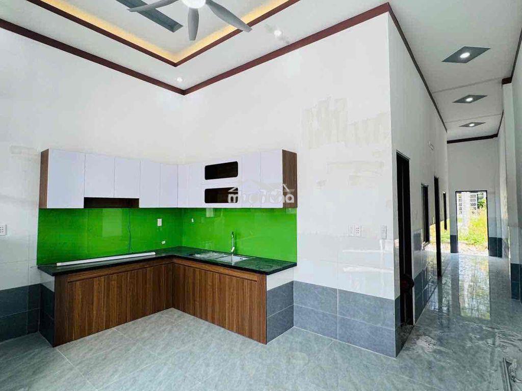Hướng đông (đang vào hoàn thiện 80%) nhà cấp 4 -  kp. an lợi, p. hoà l - 2