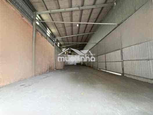 Cho thuê mb - kho (240m2) - gần quốc lộ 1 - giá: 12 triệu