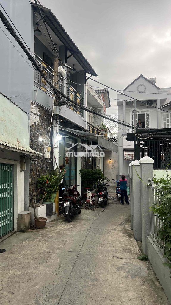 Chính chủ bán nhà 1172/11b quận7